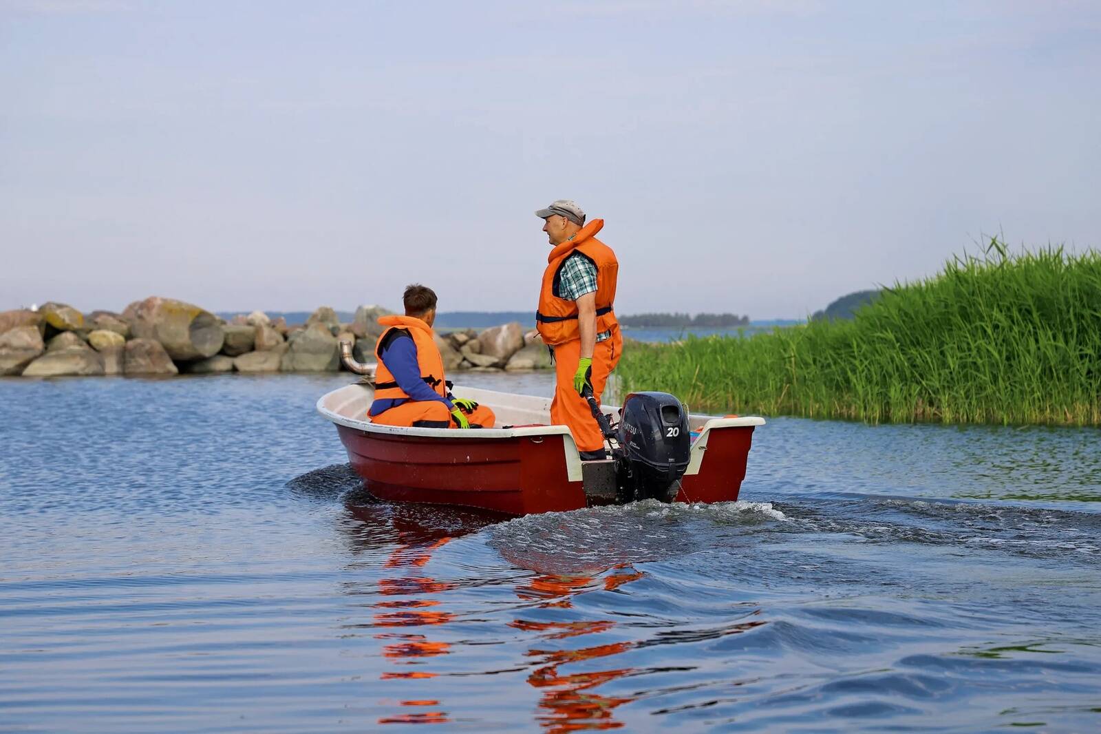 Safety on Water: Life Jackets, Rescue Equipment and Basic Knowledge